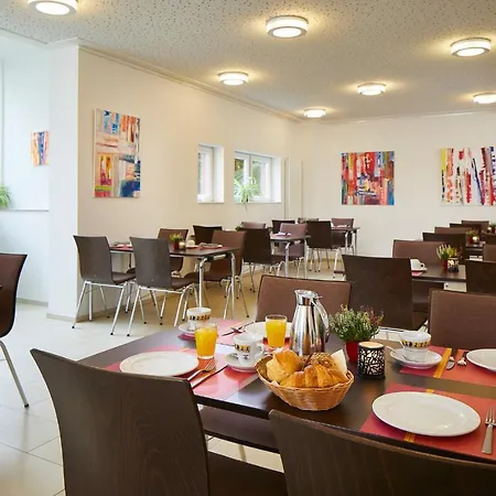 Haus Vom Guten Hirten 3* Μούνστερ