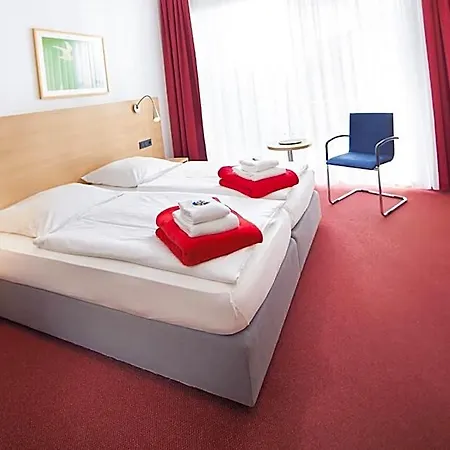 Haus Vom Guten Hirten Отель Мюнстер