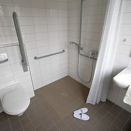Haus Vom Guten Hirten Отель 3*