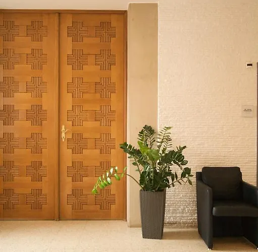 Hotel Haus Vom Guten Hirten 3*